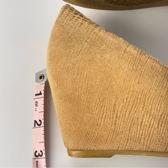 Stuart Weitzman Bucalina Wedge Heels Lizard-Embossed Leather Tortoise Buckle 7.5 - Picture 14 of 14